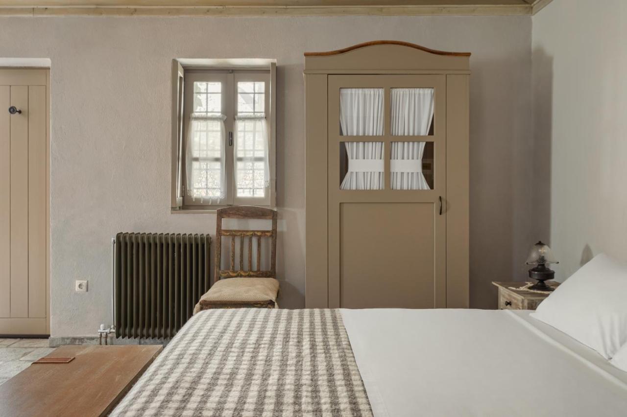 Avragonio Otel Papingo Dış mekan fotoğraf